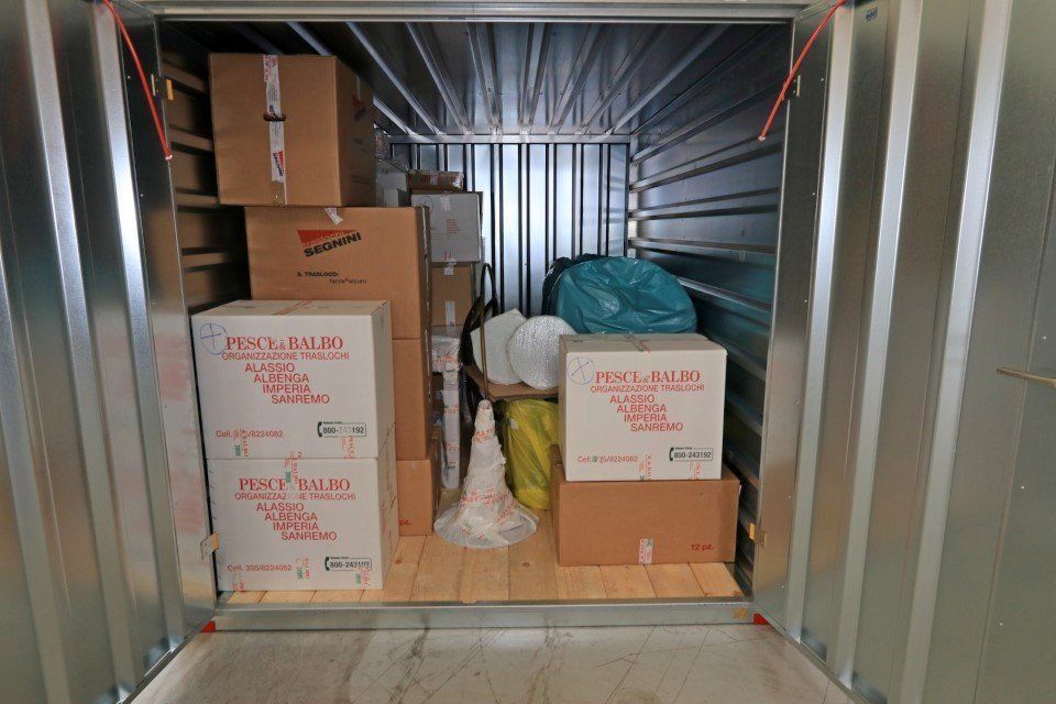 Container