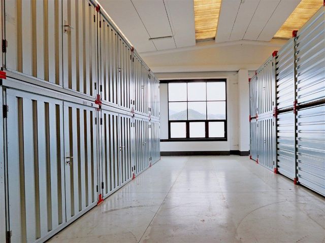storage2