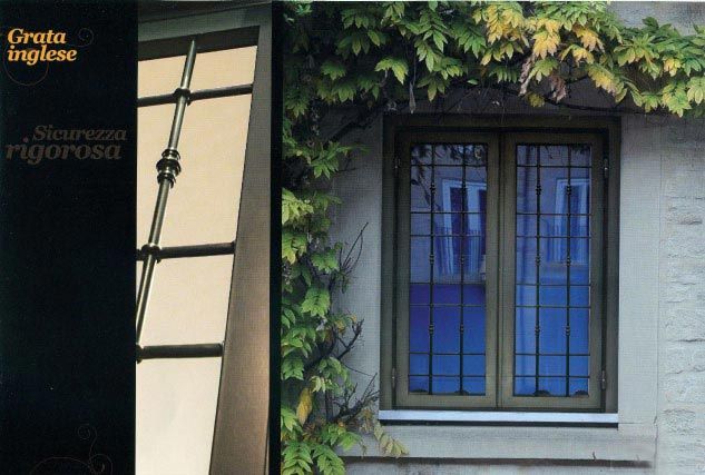 Persiana blindata con tenda blu