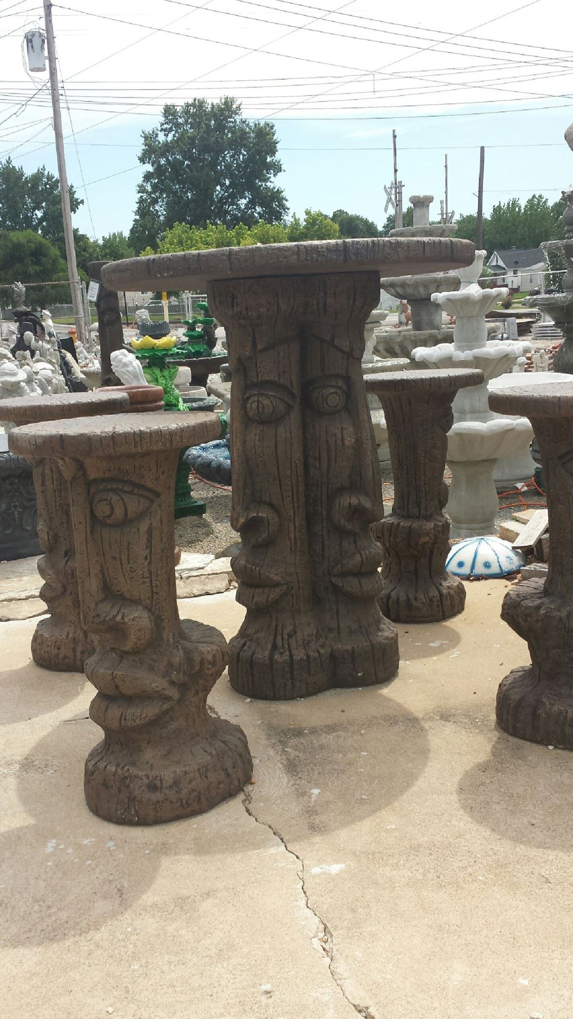 Tables and Benches St Louis, MO