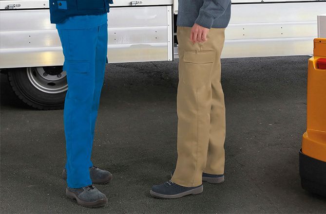 Pantalone con tascone Caster