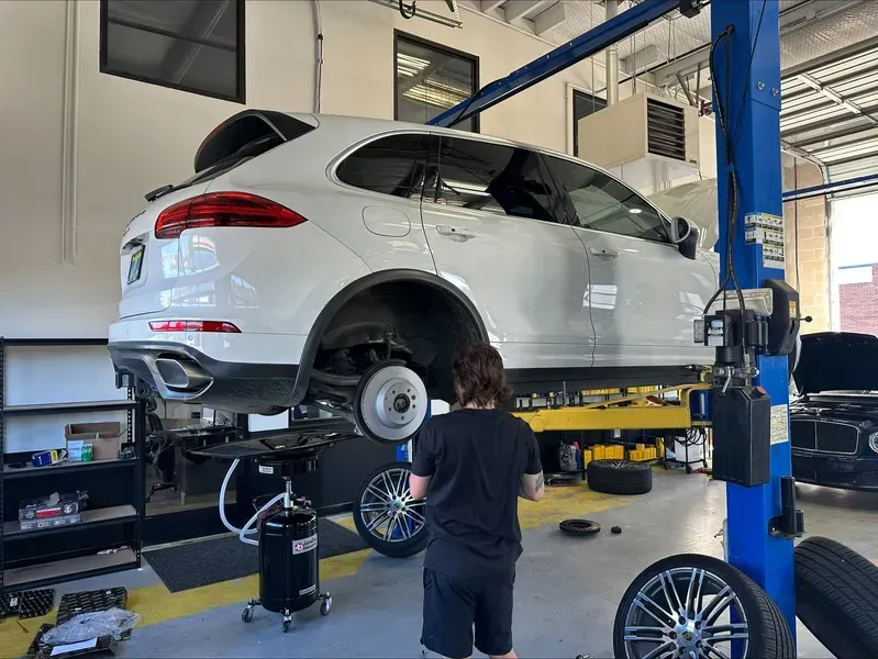 Shop Image | Euro Auto Repair