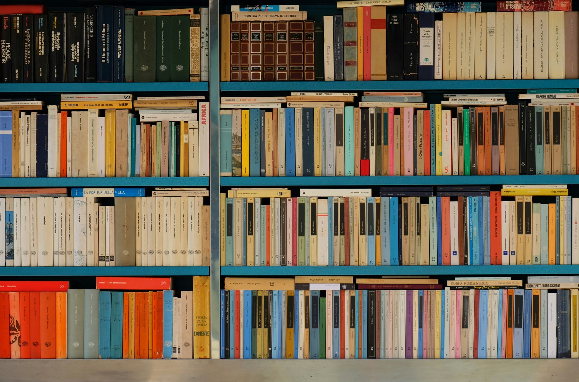 brisbane legal recruitment bookshelves for resource bank