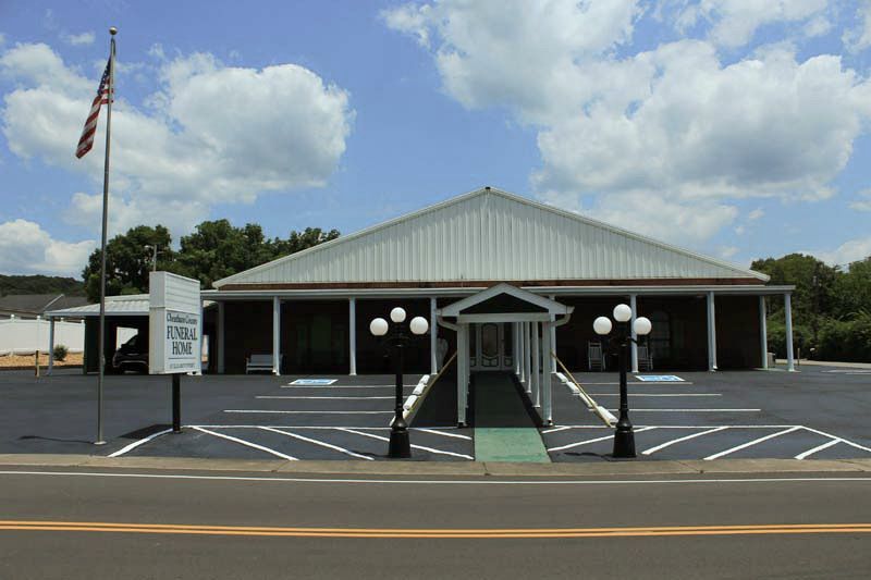 Exterior view of Cheatham County Funeral Home