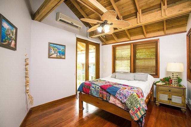 Bedroom for mixe