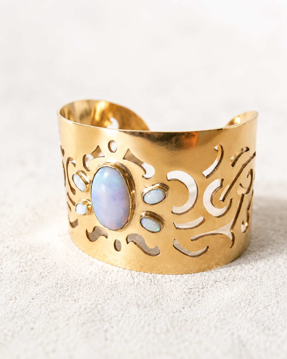 Armband van brons met opaal - YK Art