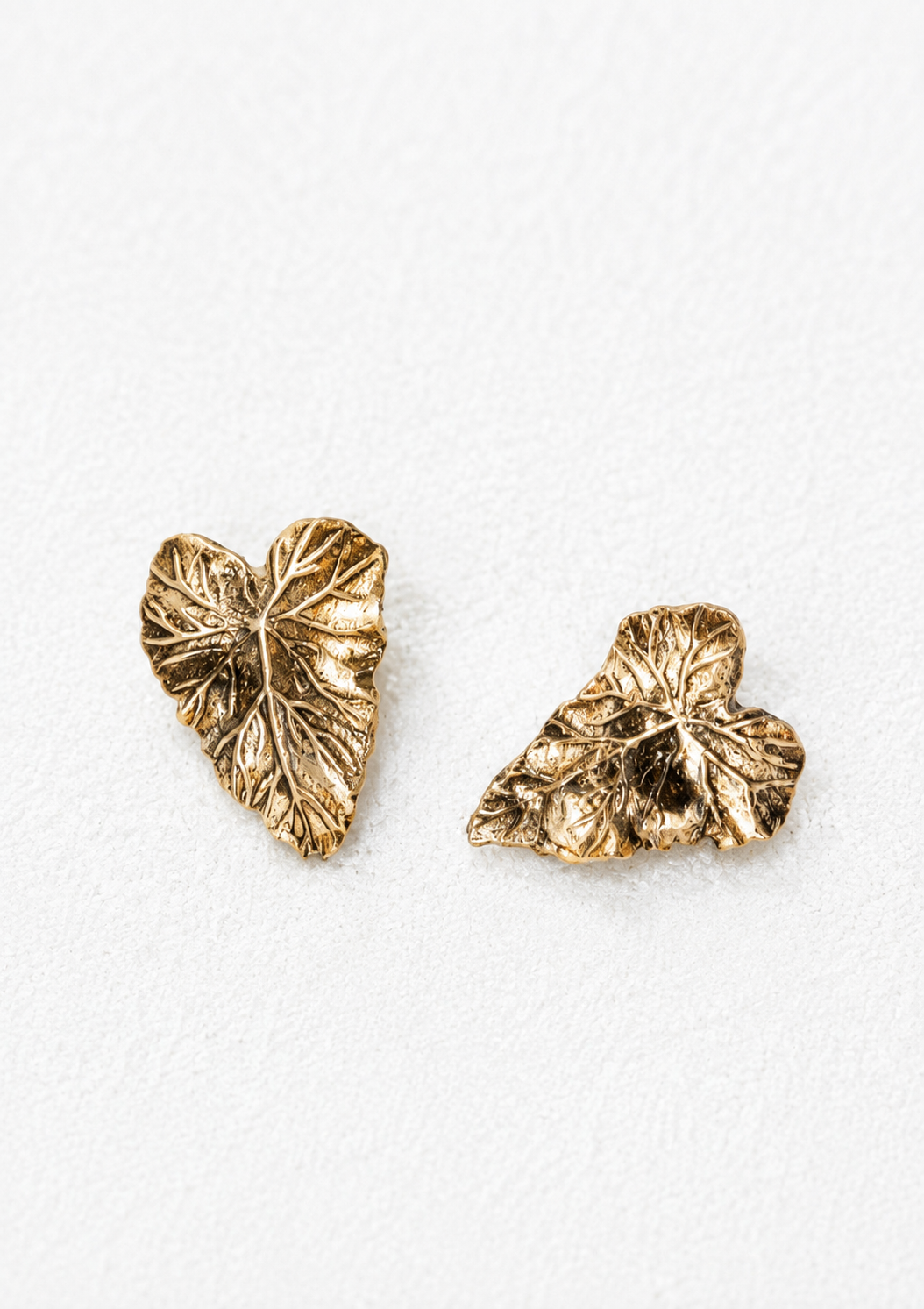 Oorstekers van zilver brons en goud gemaakt met de verloren-wastechniek - YK Art