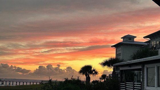 sunrise and sunset cruises