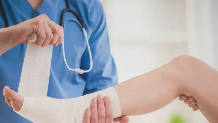 Book Wound Care, Staple & Stitches Removal