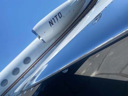 airplane brightwork