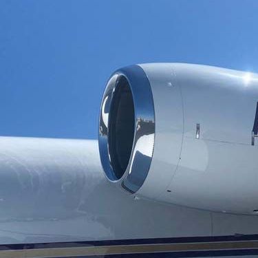airplane brightwork