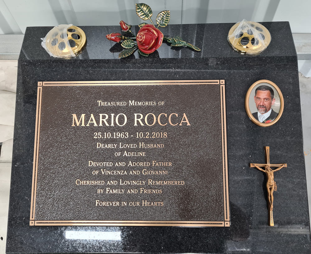 Plaques Adelaide Memorials