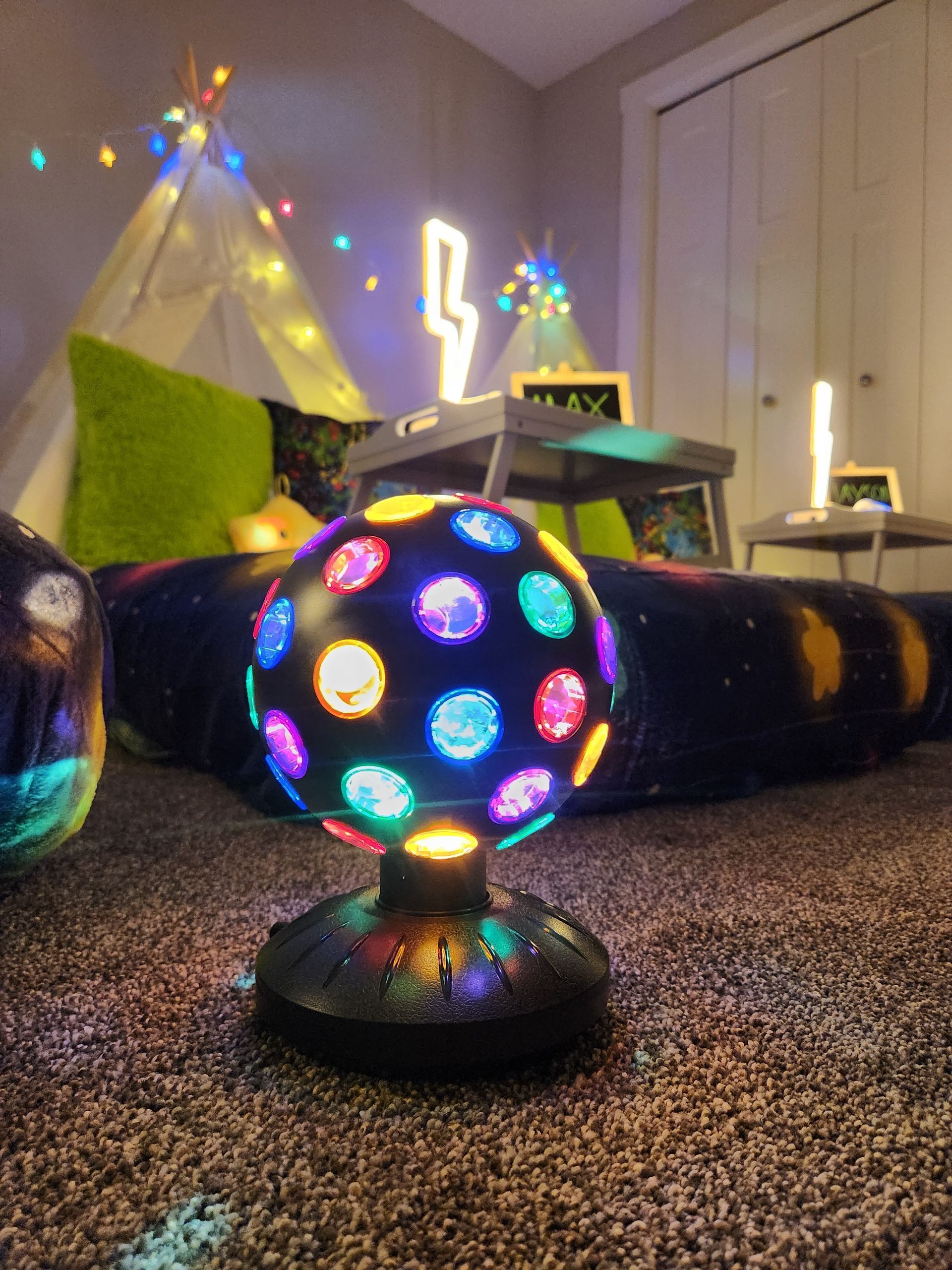 Glow in the dark kids tent party setup in Manteno Illinois