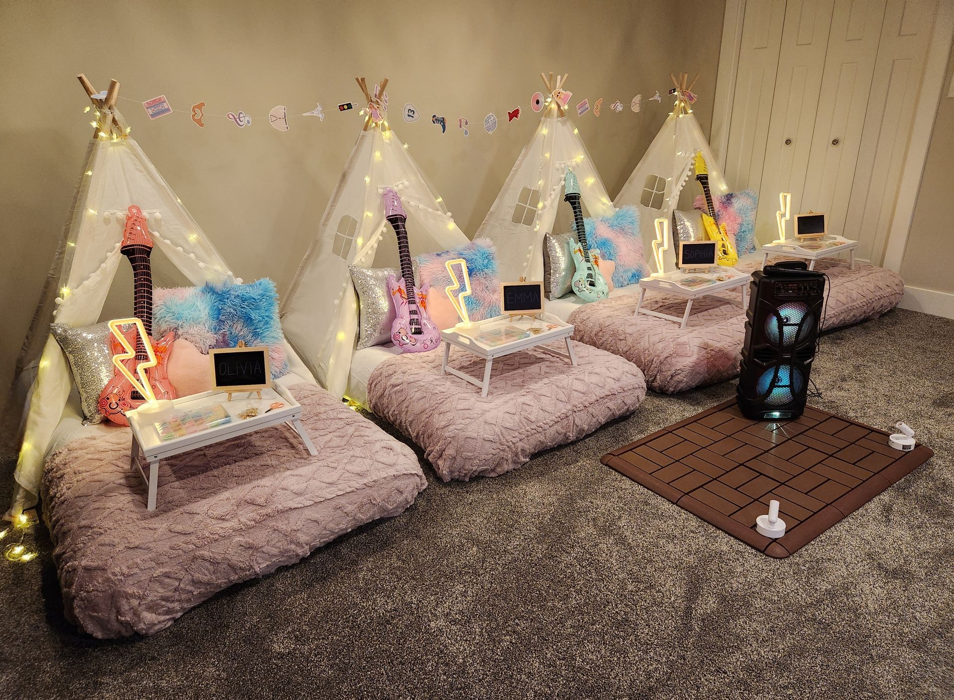 Luxury kids birthday party tent rentals with full setup in Kankakee and Will County