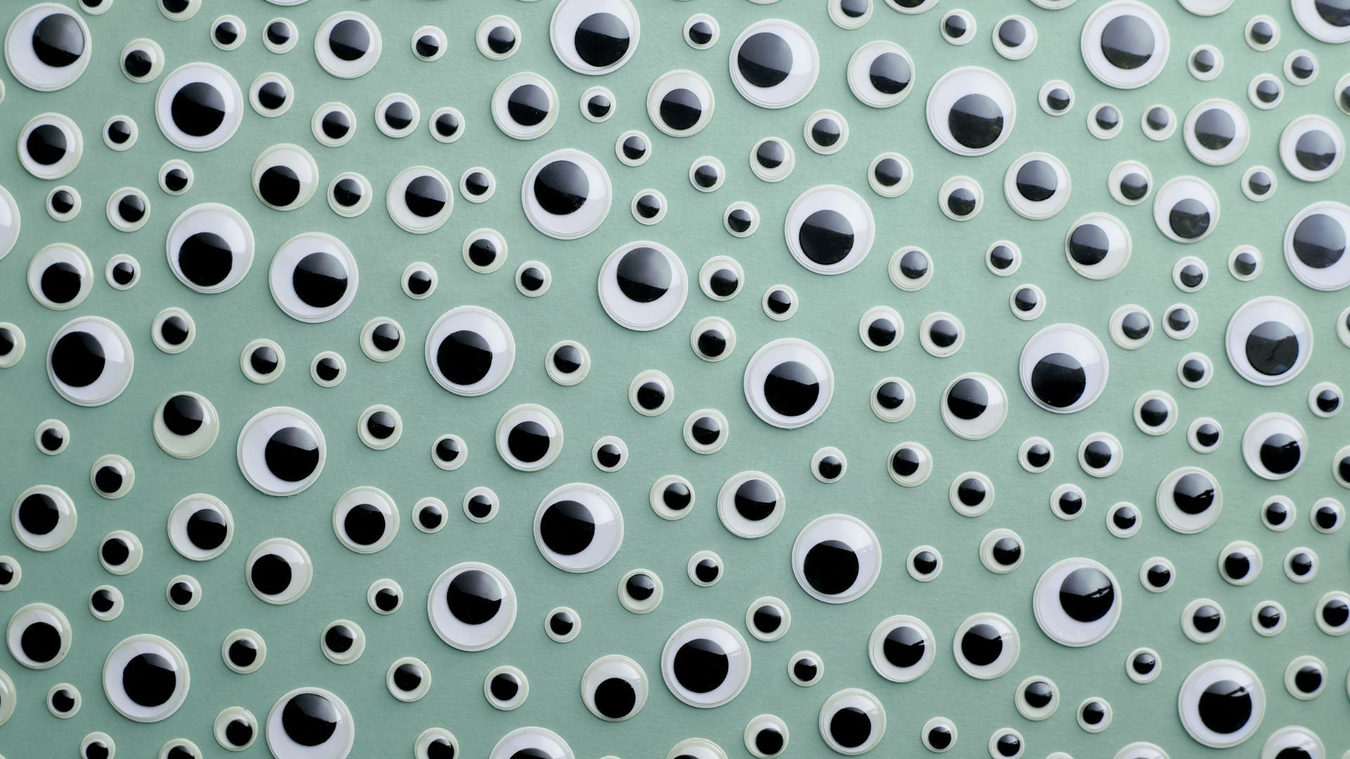 Crafty googly eyes illustrating 'What is Nystagmus'
