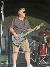 Photo of Graham Templeton Bass guitarist.