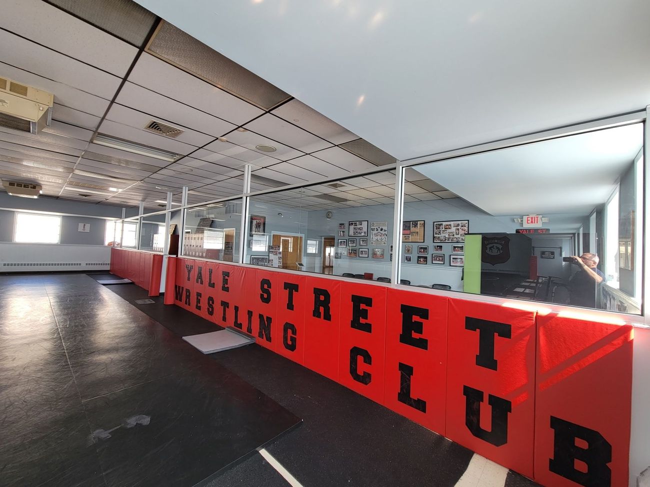 A large red sign that says yale street club