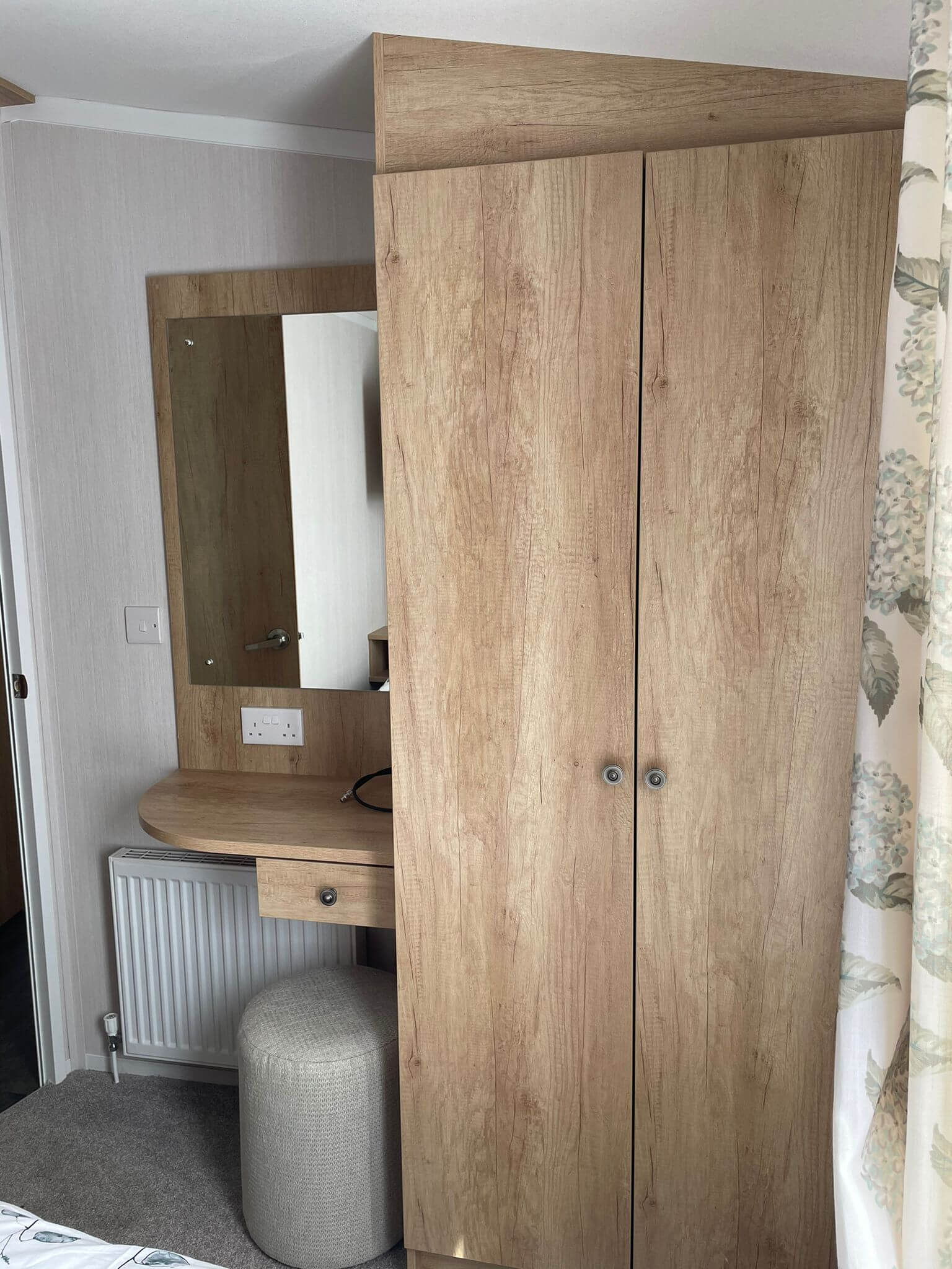Flamingo Land Willow Grove Caravan A42 Bedroom