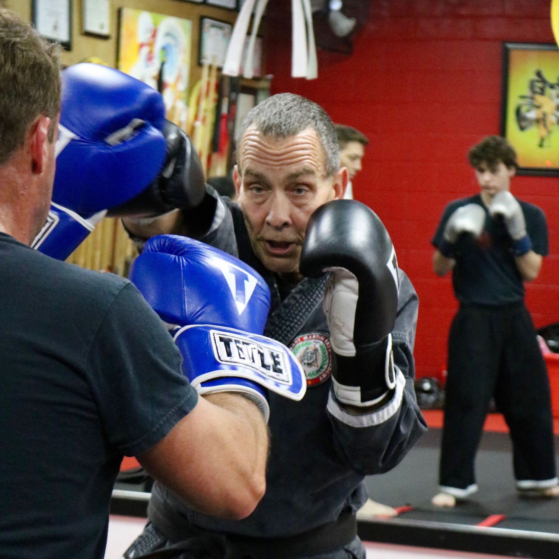 adult stx kickboxing