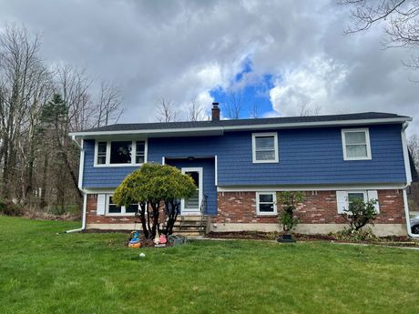 Blue House — Mendham, NJ — Four J’s Contracting & Roofing LLC Blue House — Mendham, NJ — Four J’s Contracting & Roofing LLC