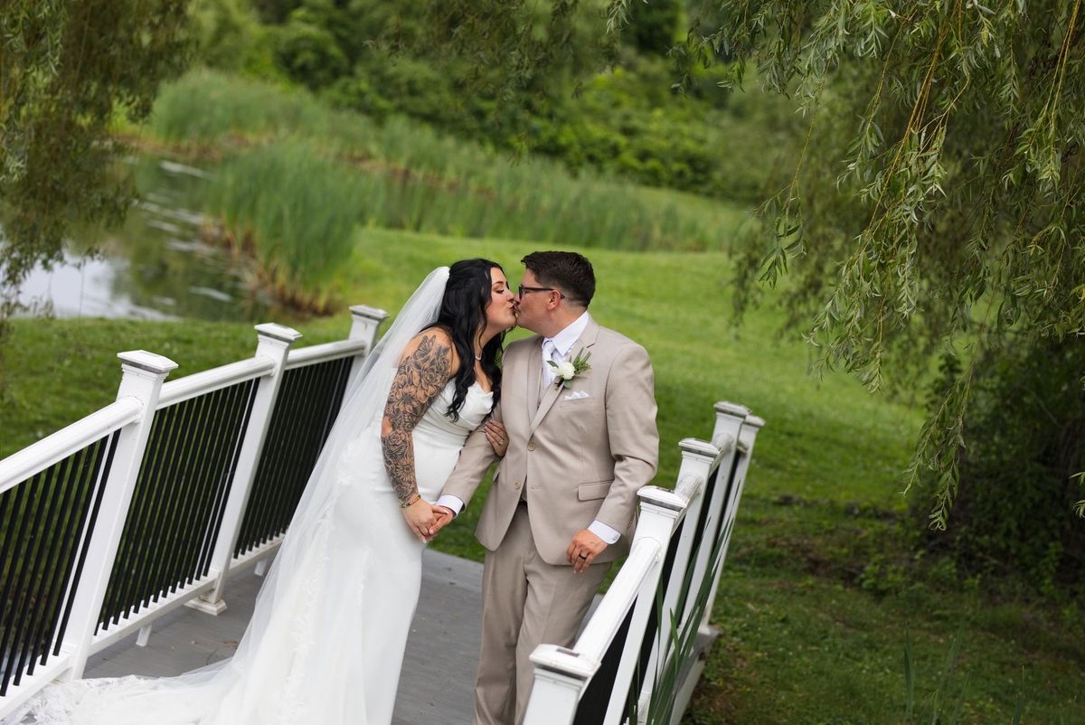 Sadie and Mat share a kiss on the bridge