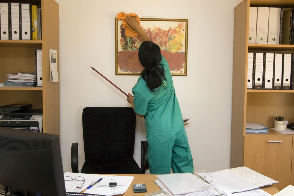 cleaning services winnipeg