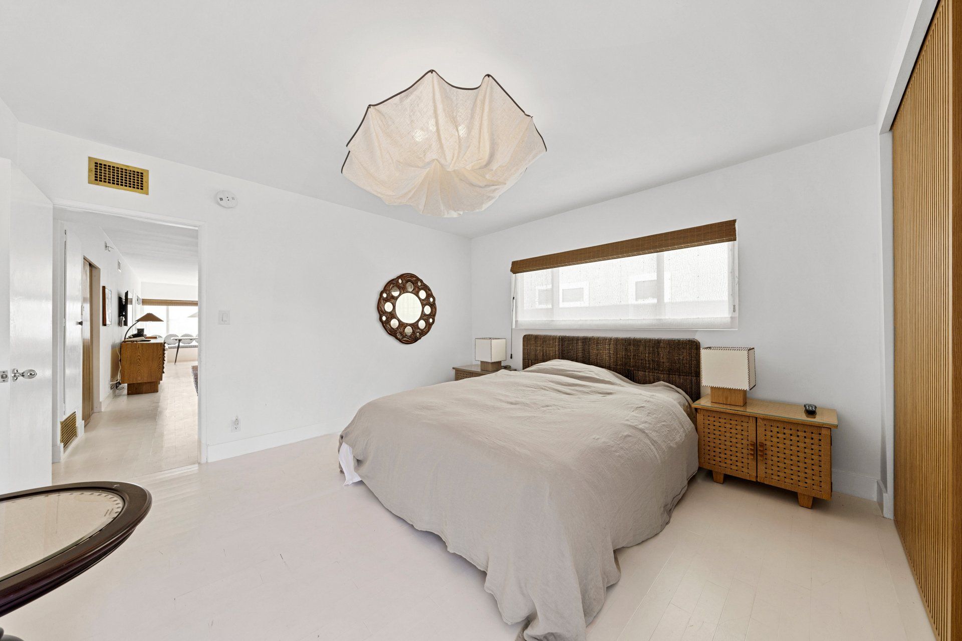 Driftwood Apartment bedroom - unit 3
