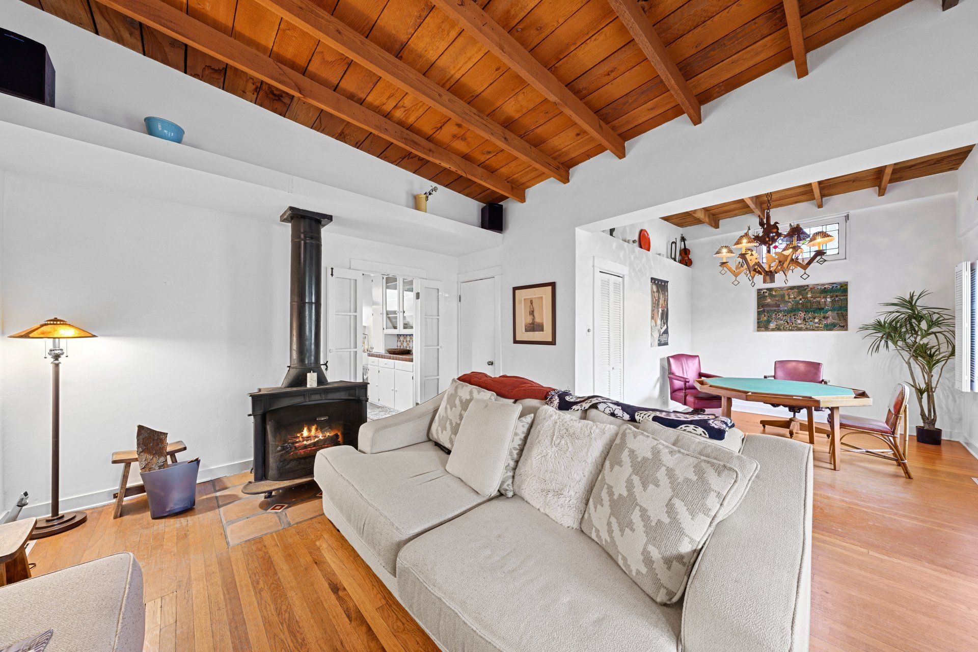 21 Eastwind St Living Room Interior