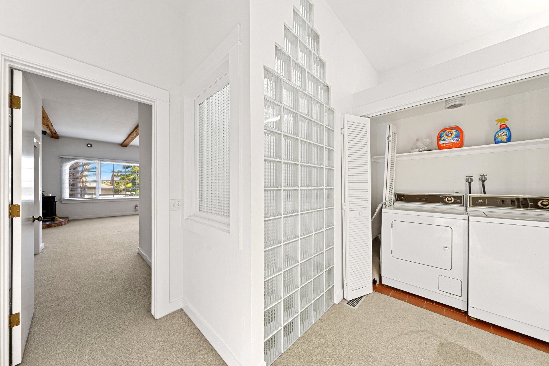 21 Eastwind St Laundry