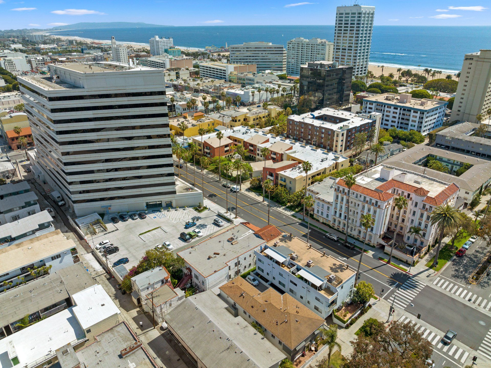 Santa Monica, CA Neighborhood Aerial Photo