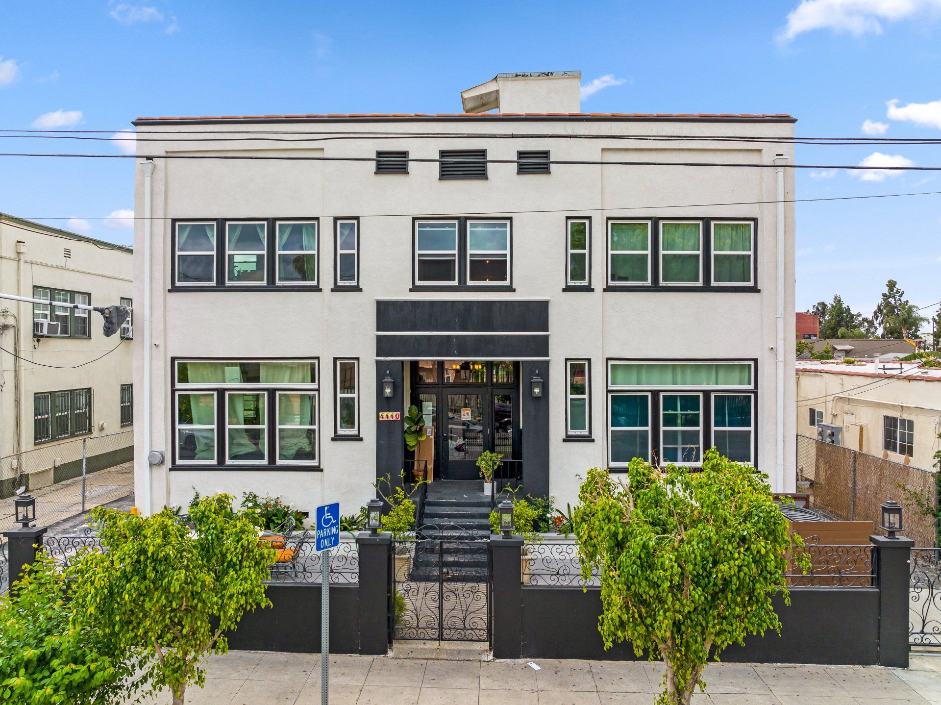 4440 Burns Ave Apartments