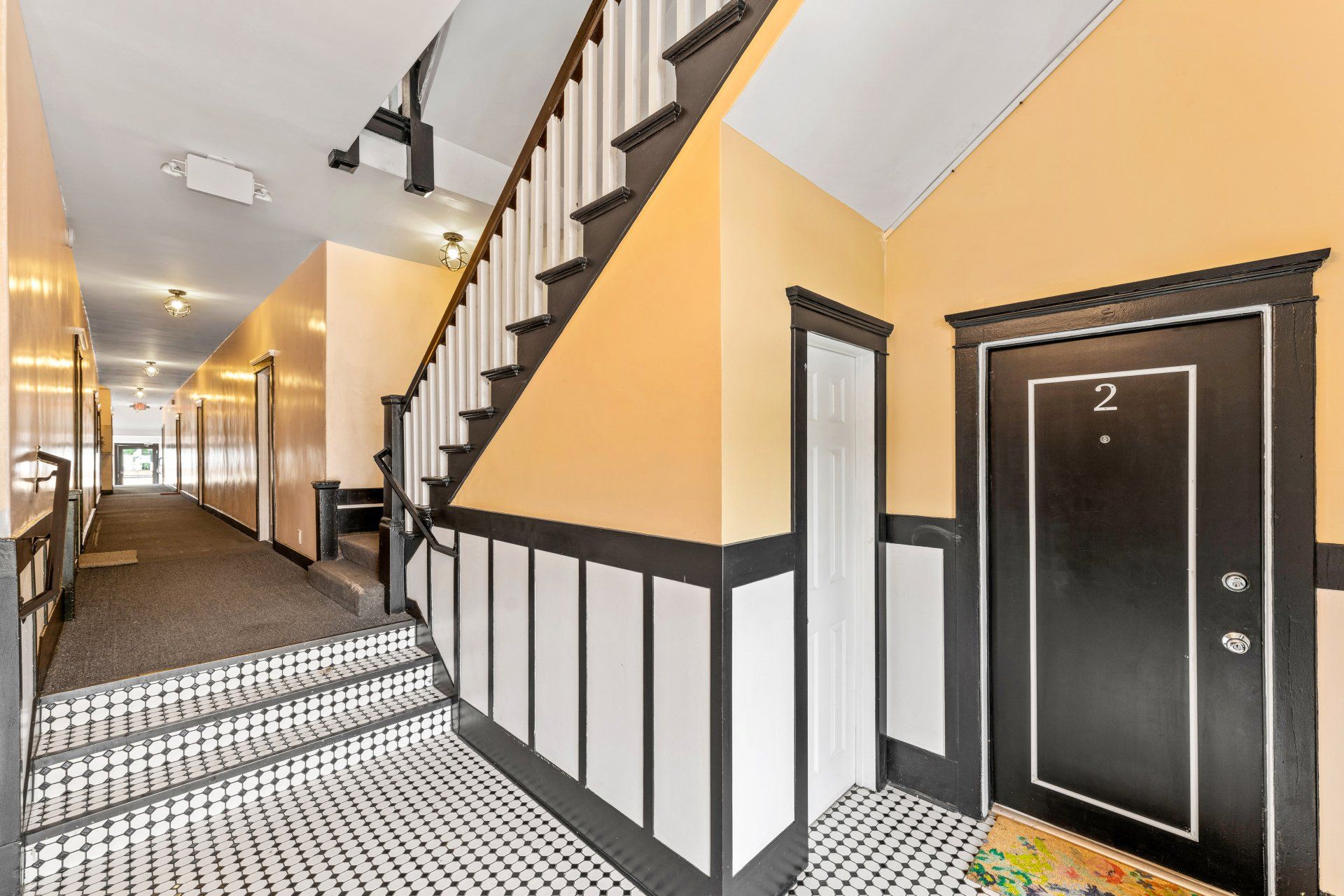 4440 Burns Ave Apartment Lobby