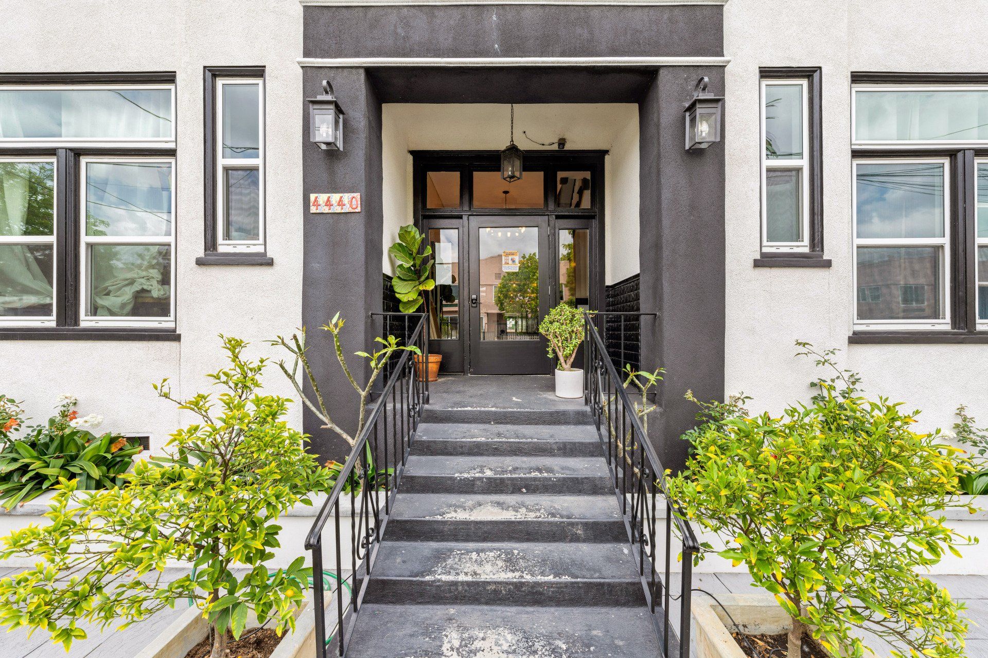4440 Burns Ave Apartments Front Entrance