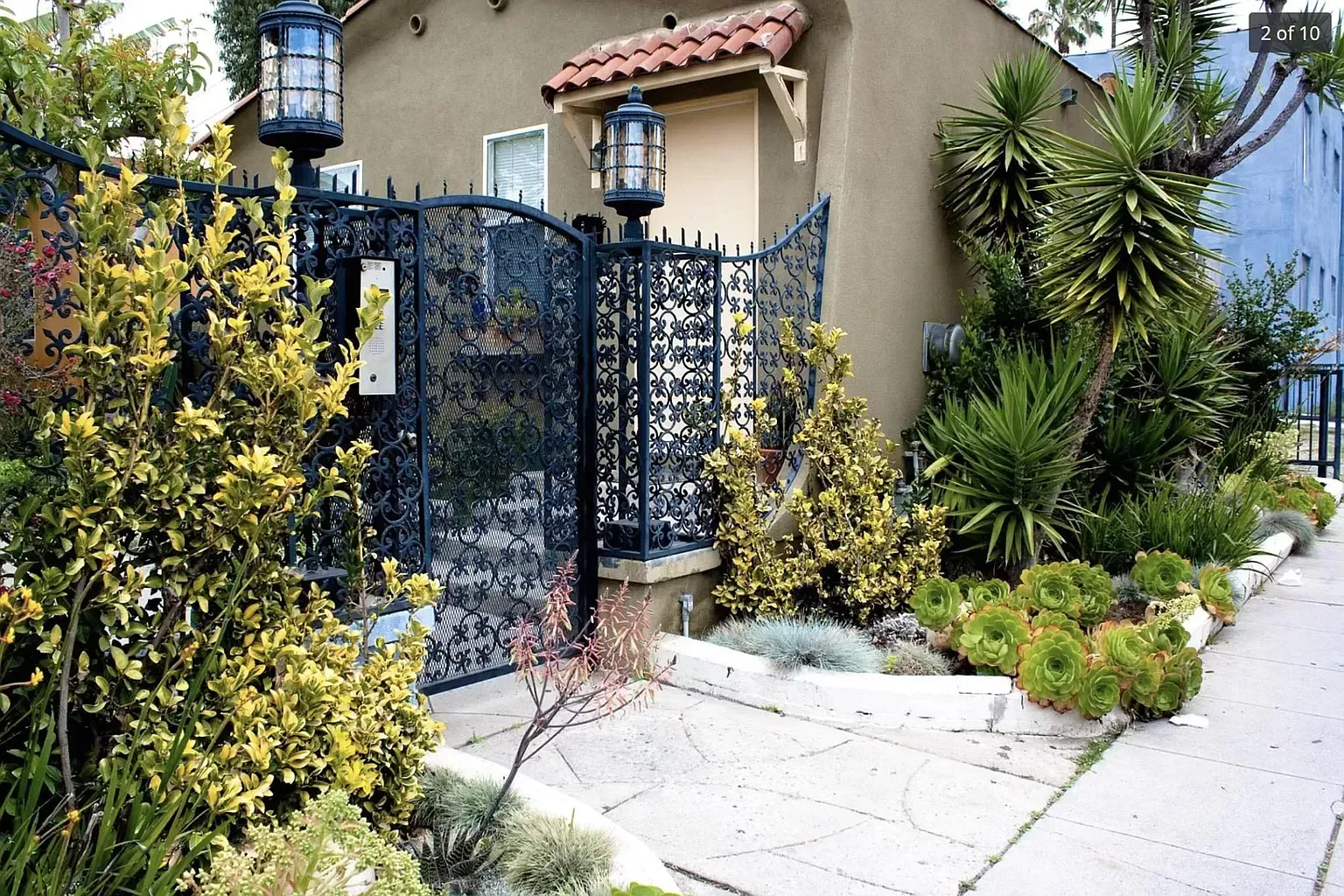 Gated Space