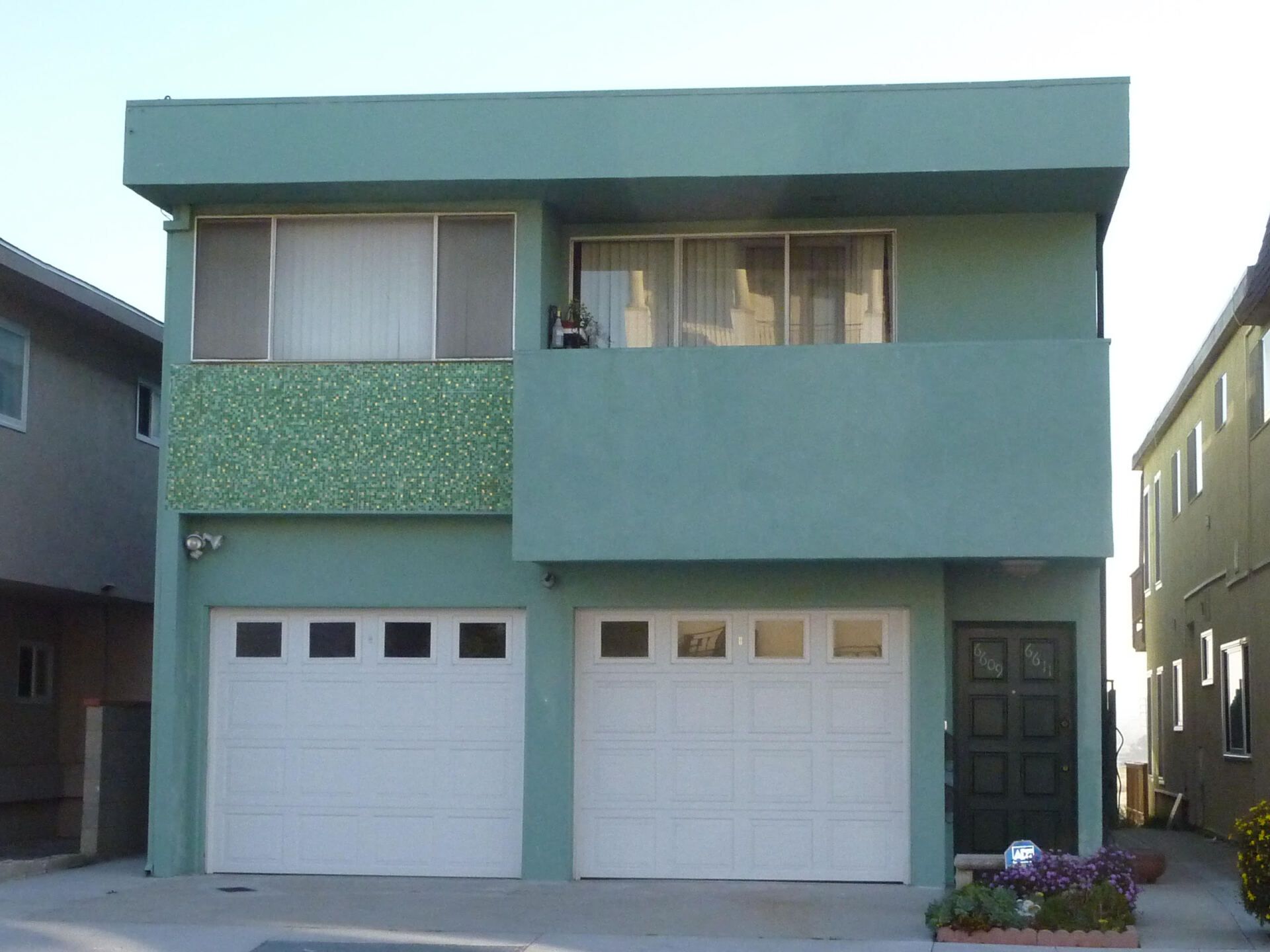 6609-11 Vista Del Mar