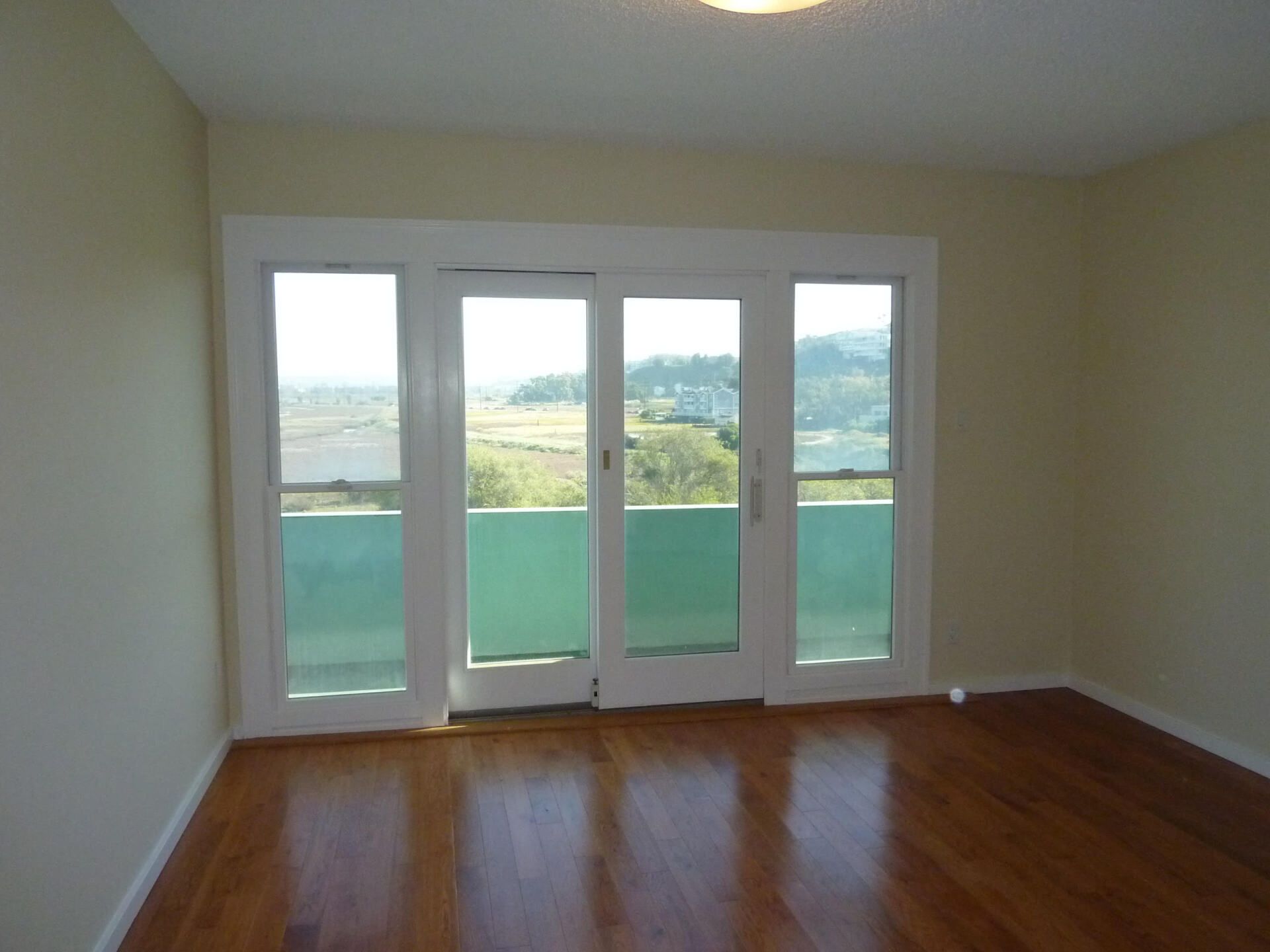 6609-11 Vista Del Mar Room with View