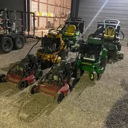 Lawn mowing service in Oklahoma City OK