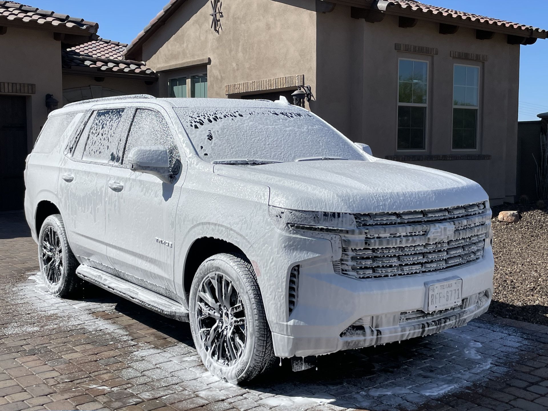 DIY Auto Detailing vs. Professional Services Which Provides Better