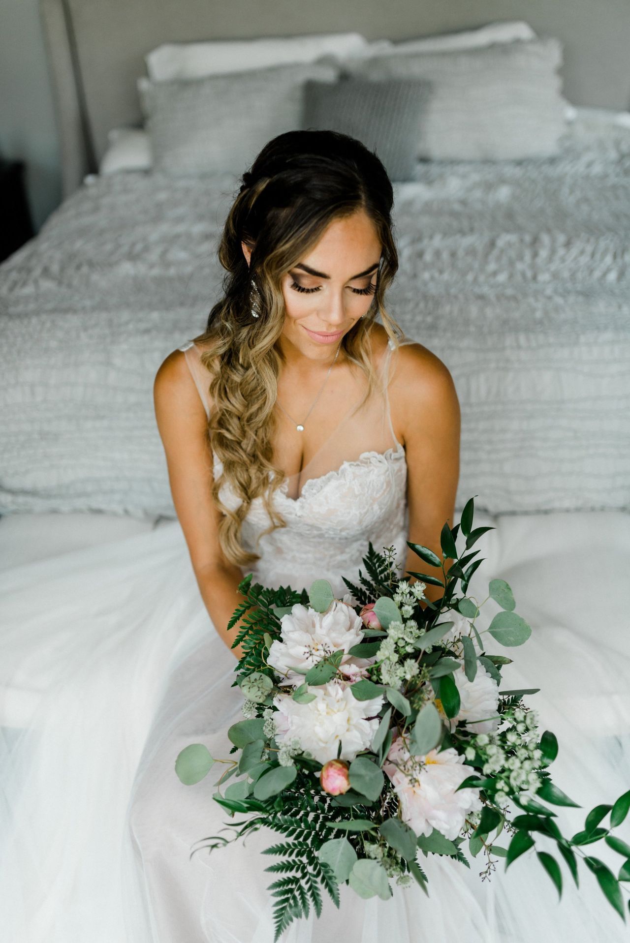 Mr and Mrs Mc Entee Maya - Bride candid shot holding her bouquet