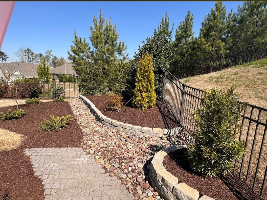 Gallery Mulch Max LLC Kannapolis, Greensboro & WinstonSalem, NC
