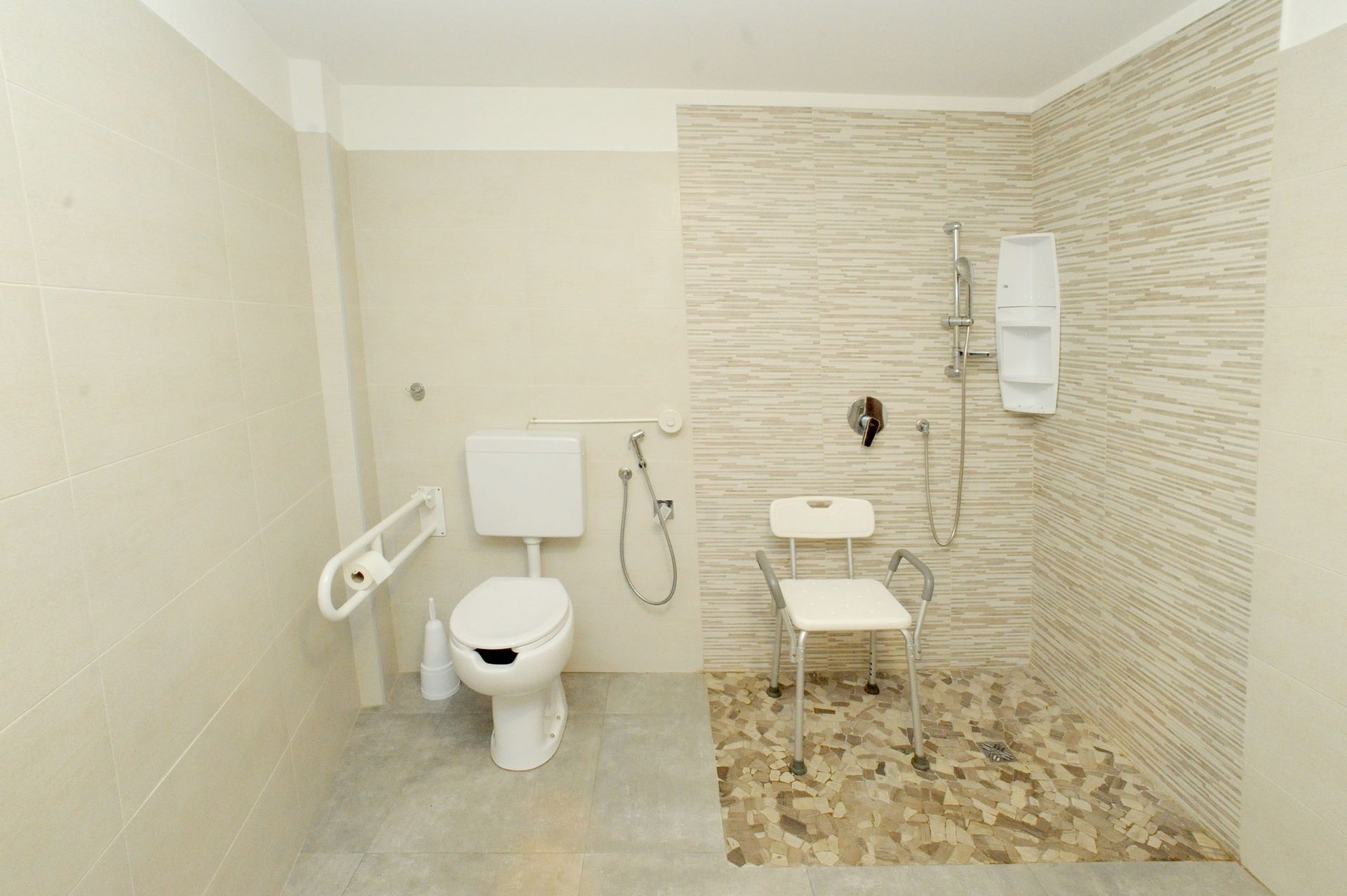bagno della Villa Lucia - casa famiglia per anziani a Torino