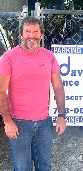 Kevin Davis
