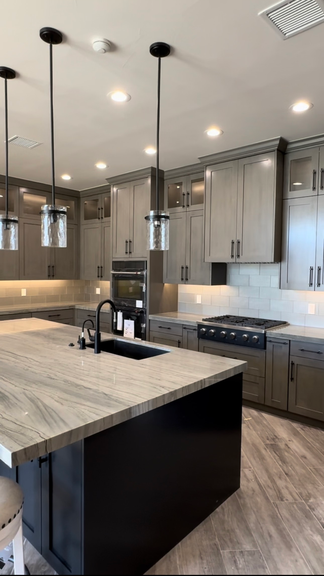 Transitional Kitchen Remodel by Closet La Quinta Cabinetry project photo