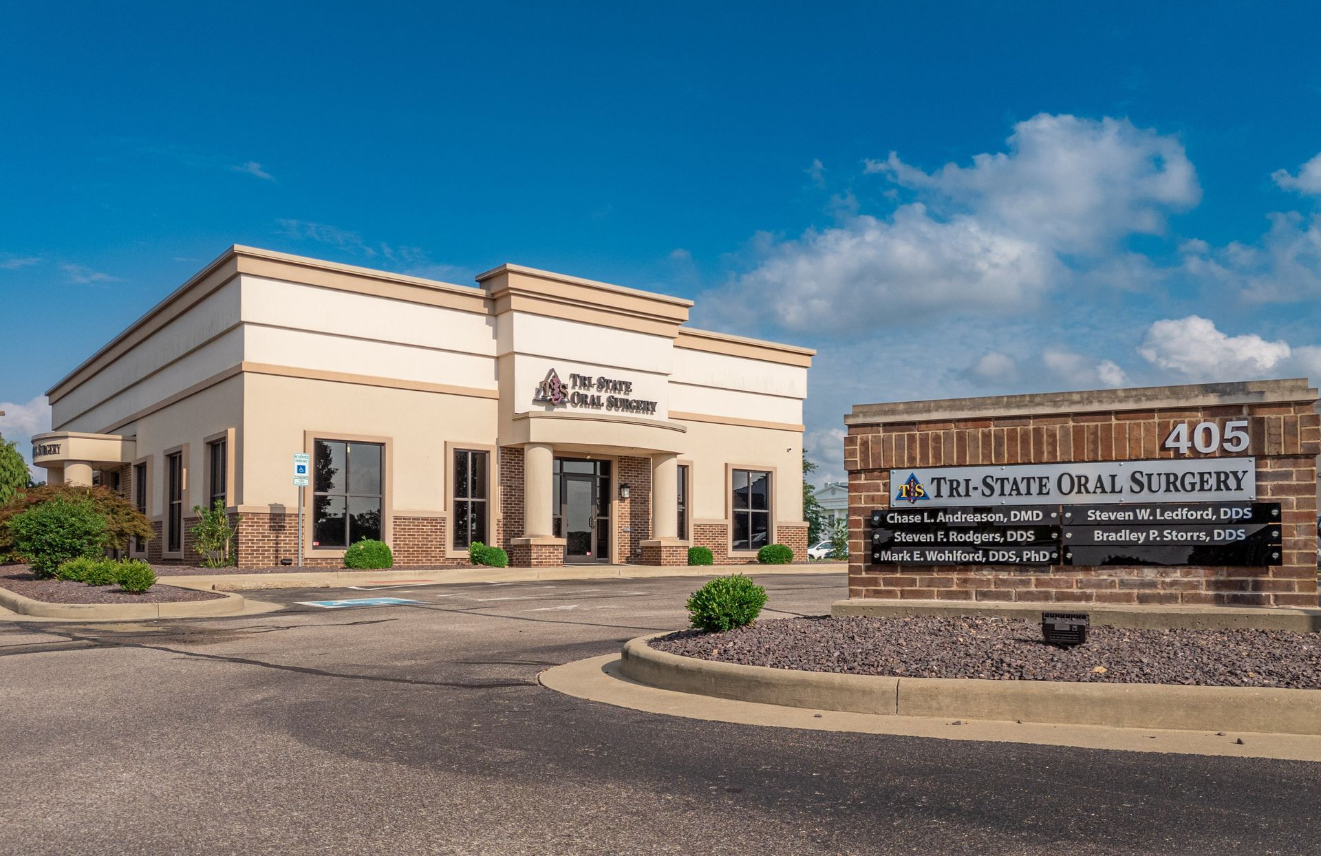 Tri-State Oral Surgery Building