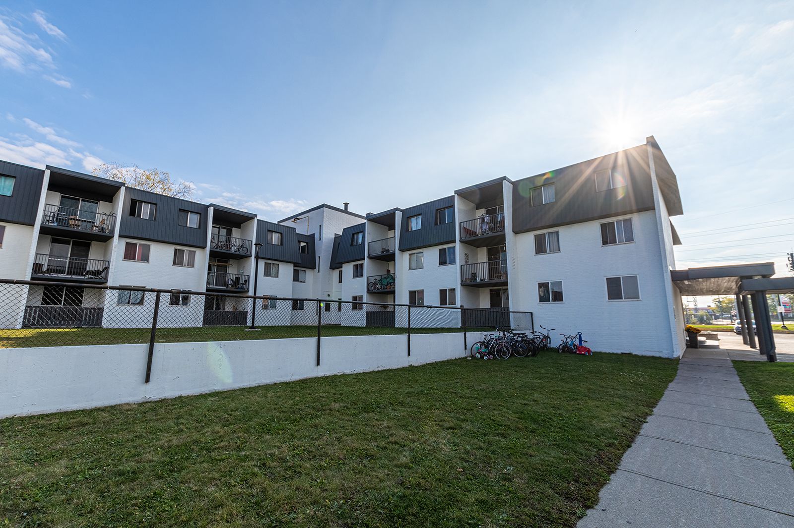 Large Kitchener Apartments for Rent