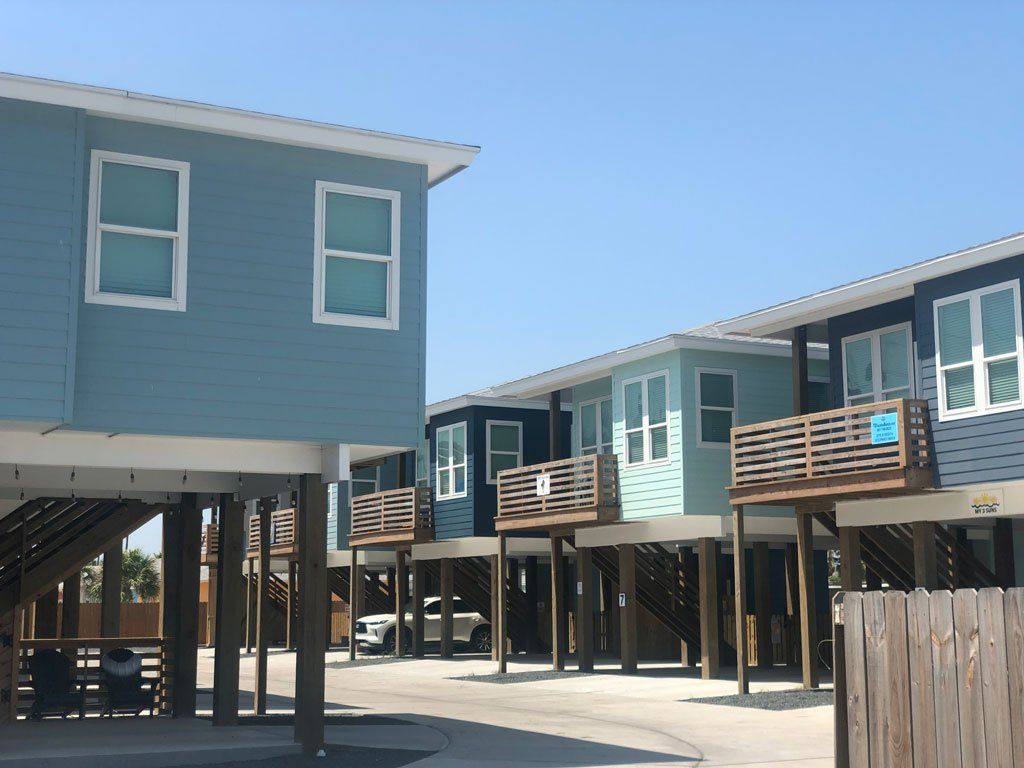SANDCASTLE COVE