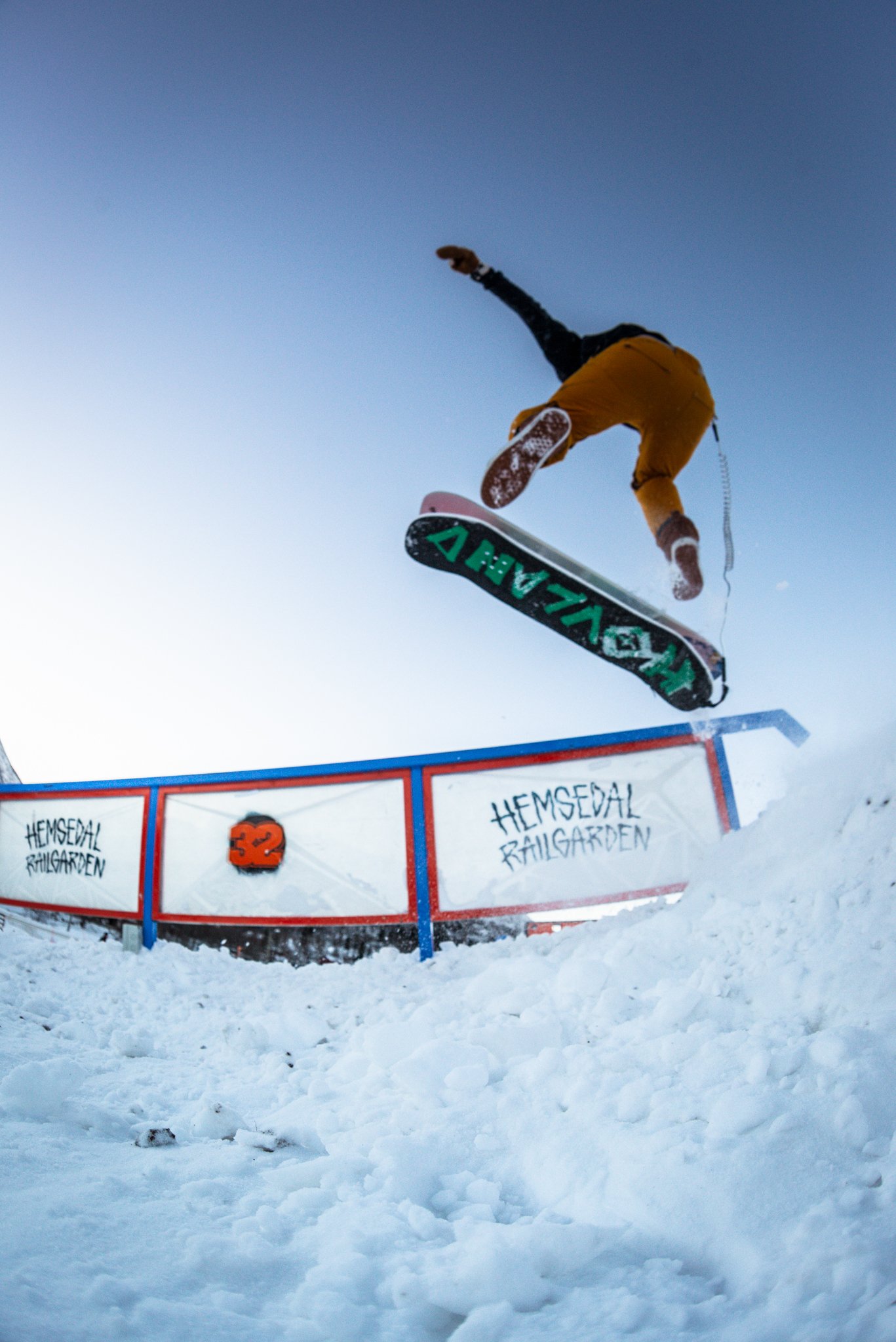 Snowskate Guide By Terrain and Riding Style | Hovland Snowskates