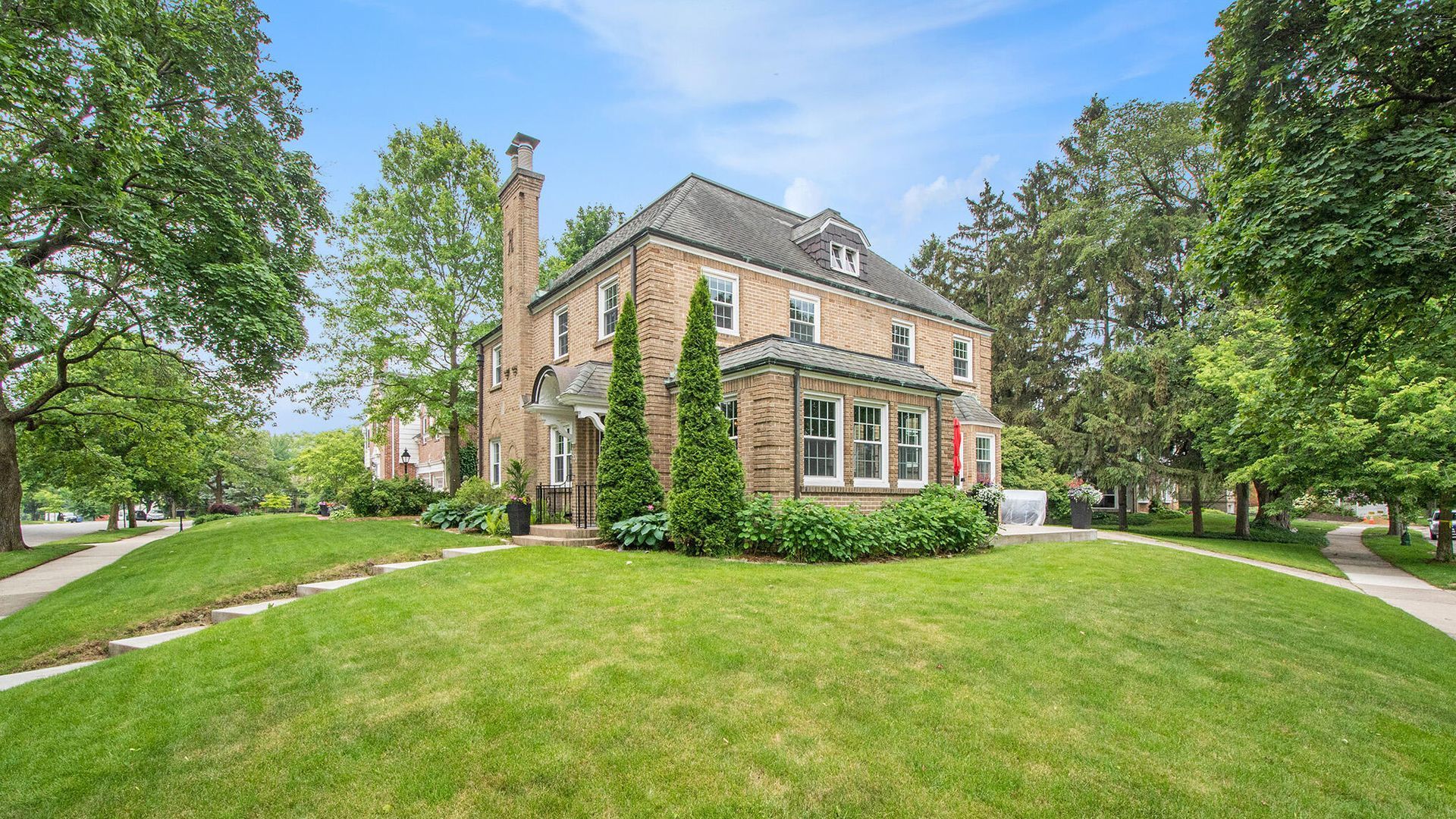 1101 Cadillac Drive SE, Grand Rapids, MI, 49506