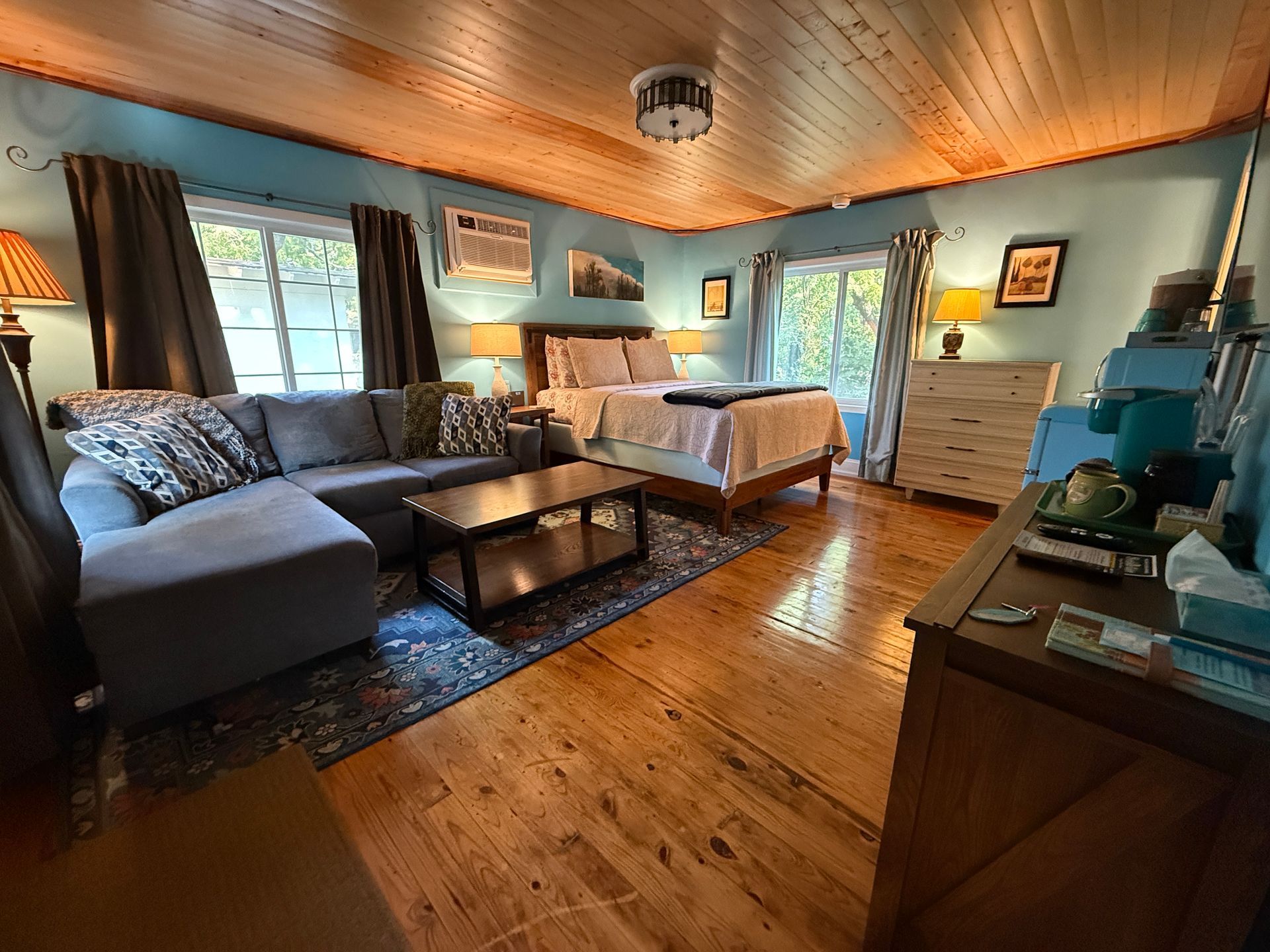 #1 Basecamp Cottage interior view