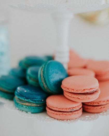 pink and blue macarons